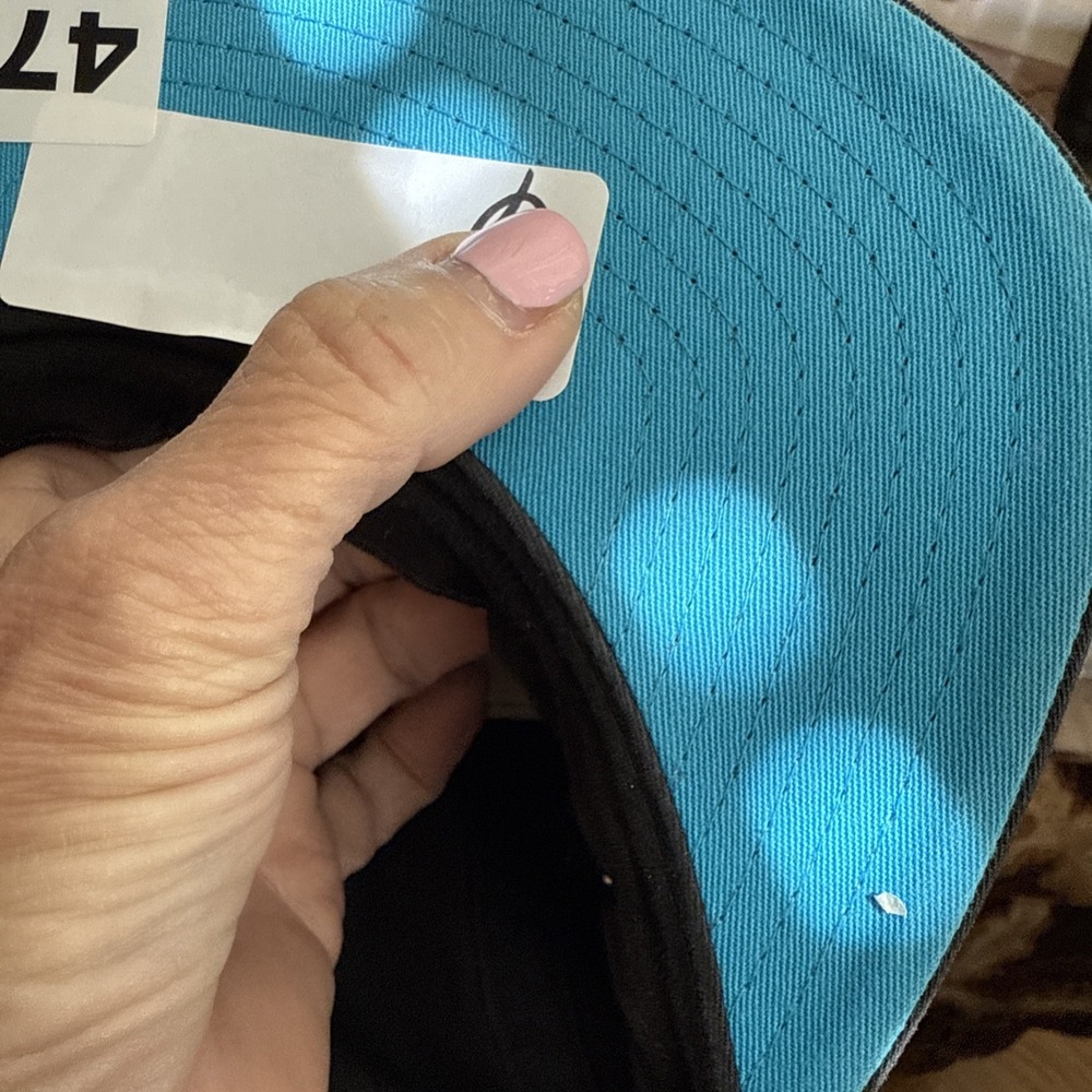 Santa Cruz Classic Hand Cap‎ - Black cap is a structure low profile 4738 - Picture 7 of 7